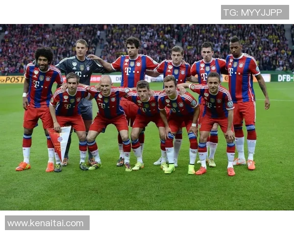 拜仁与多特精彩对决直播回放全程回顾与赛后分析